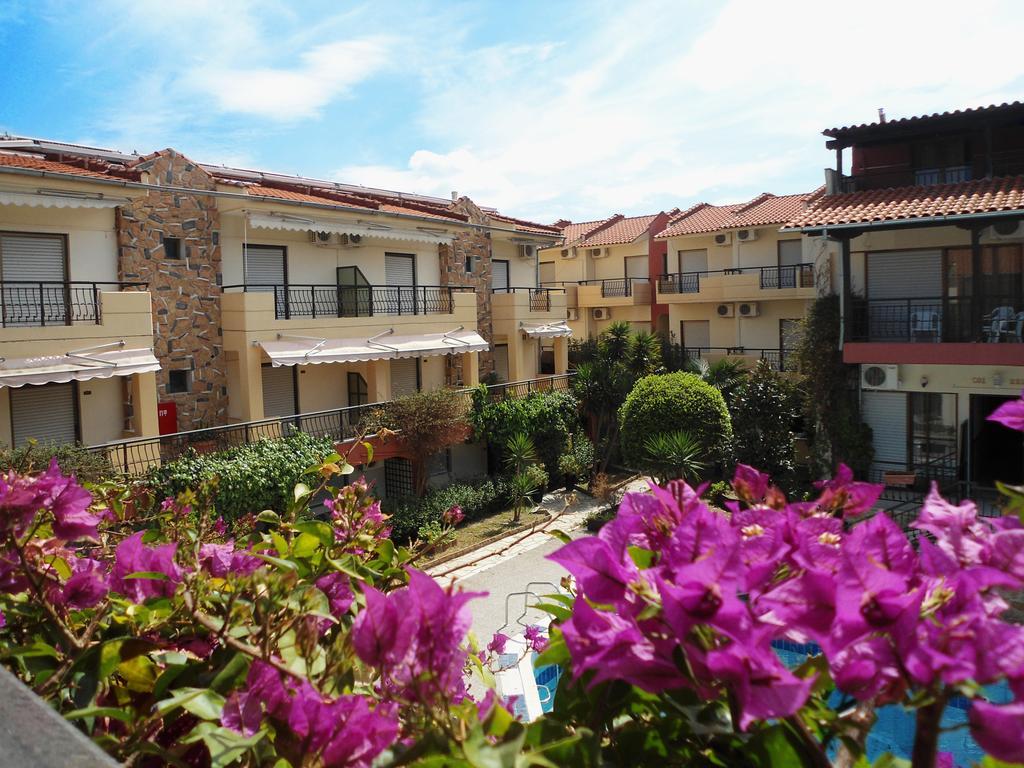 פפקוהורי Pelli Hotel מראה חיצוני תמונה