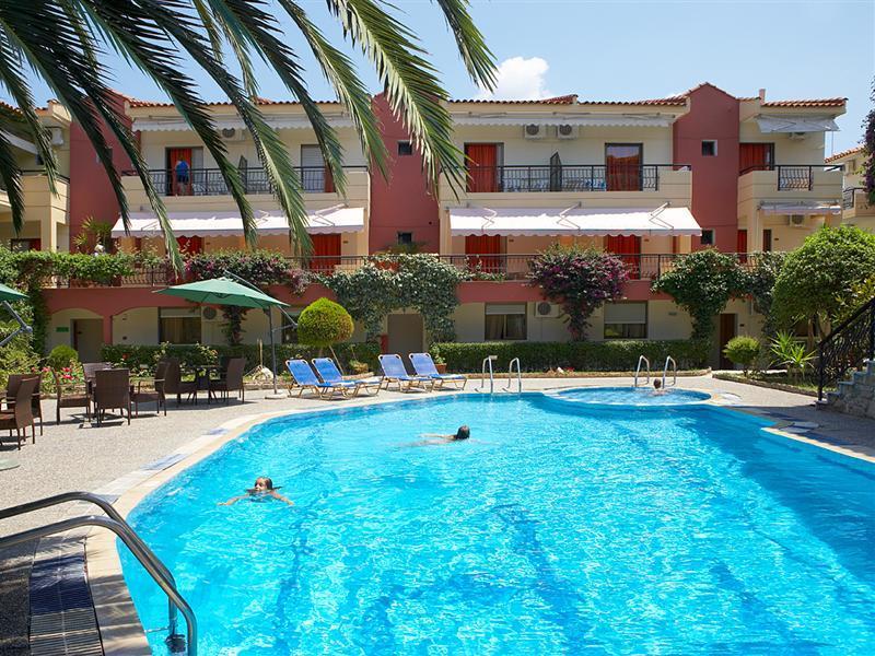 פפקוהורי Pelli Hotel מראה חיצוני תמונה