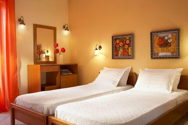 פפקוהורי Pelli Hotel מראה חיצוני תמונה